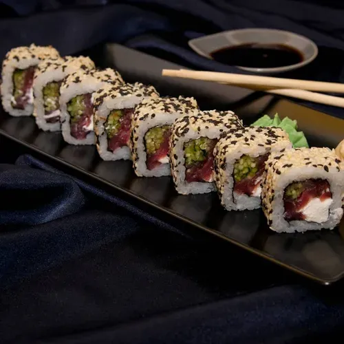 MAGURO ROLL